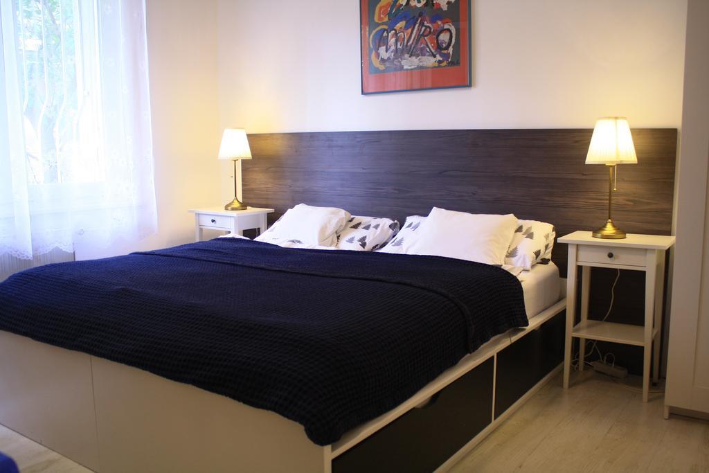 O-Ujlak Apartman บูดาเปสต์ ภายนอก รูปภาพ
